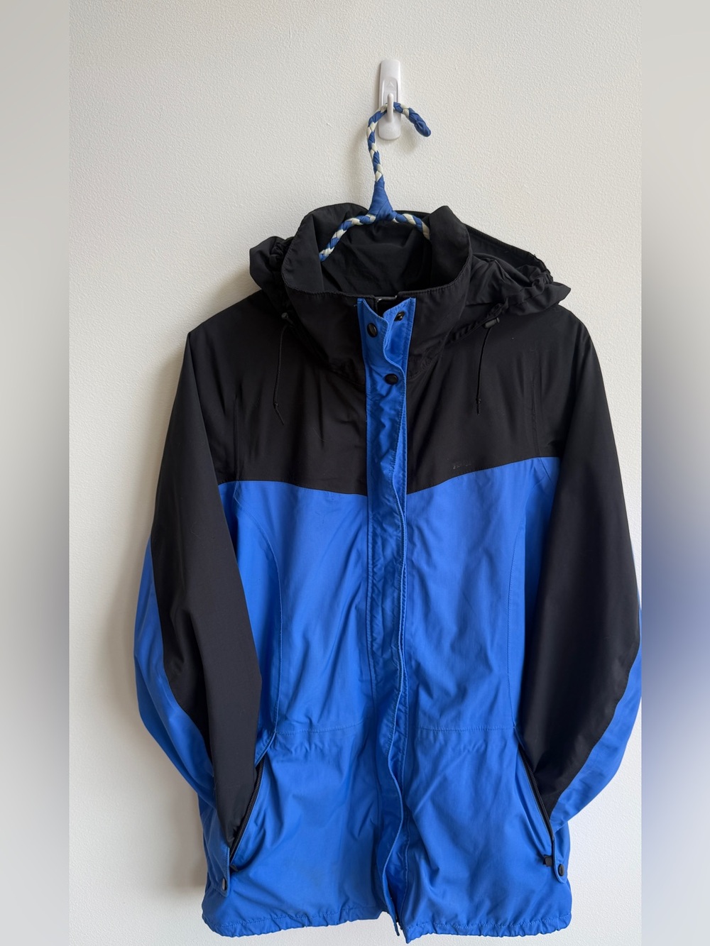 Vintage TAIGA jacket
10 - fits lg/xlg IMO
